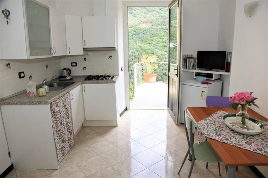 Le Case Della Lizza - Casa Verde Levanto Bagian luar foto